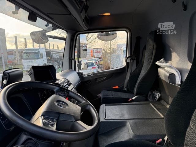 Izotermiczny van chłodnia MERCEDES-BENZ Atego 818 L Kühlkoffer+LBW/Klima/ThermoKing