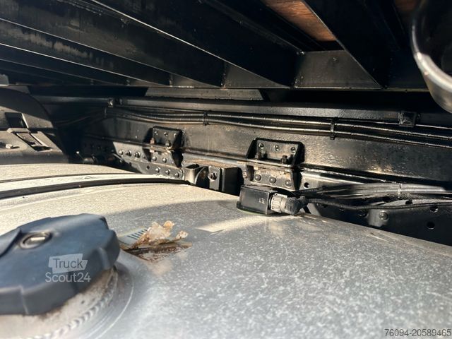 Żuraw samochodowy MAN TGA 26.400 6x2 Wechselpr. KRAN 25m Seilwinde