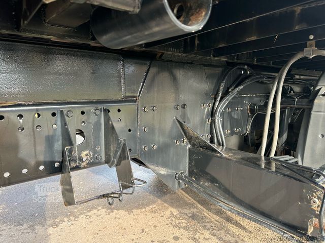 Żuraw samochodowy MAN TGA 26.400 6x2 Wechselpr. KRAN 25m Seilwinde