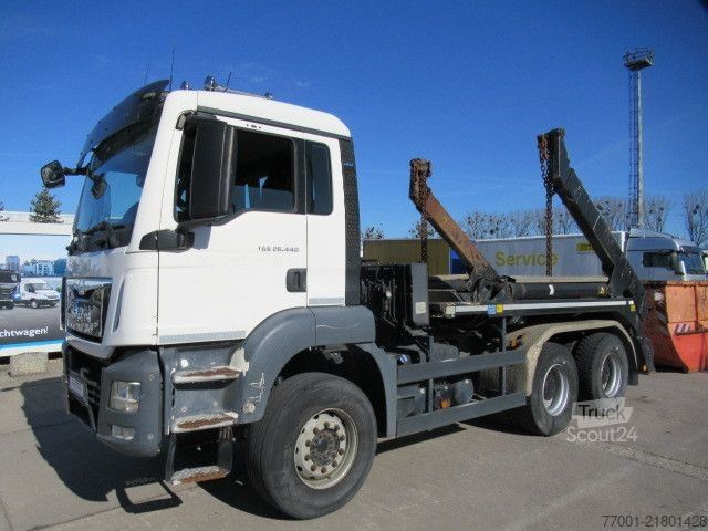 Șasiu de camion MAN 26.440 / 6 x 4 / Meiller