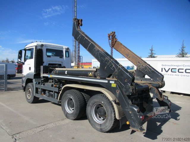 Șasiu de camion MAN 26.440 / 6 x 4 / Meiller