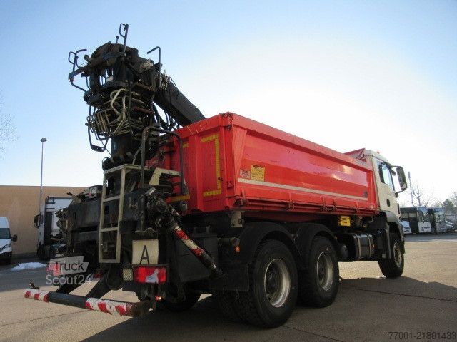 Camión volquete MAN 26.440 / 6 x 4 / Jonsered 1100 / Greifer