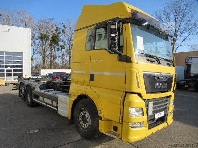 Автомобиль с заменяемым кузовом MAN TGX 26.420 / 6 x 2 / XLX