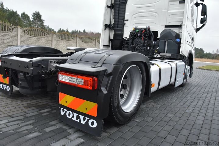 Τυπική μονάδα τρακτέρ Volvo FH4 460 LOWDECK/MEGA/LED/STANDKLIMA