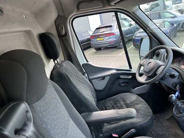 Кутия фургон Opel Movano 2.3 CDTI L1H1 / Airco / Tow Bar / APK TU...