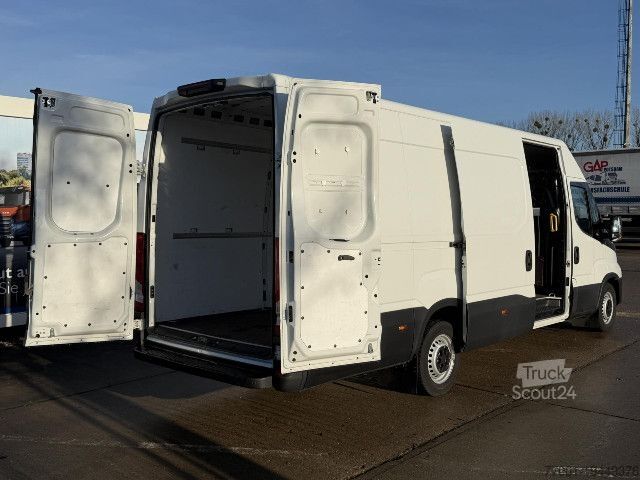 Hög tak skåpbil IVECO 35S16 V Kima / PDC