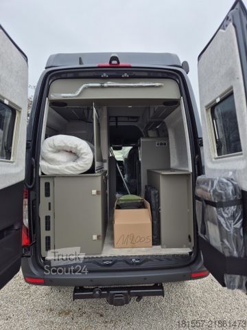 Kastenwagen Wohnmobil / Campervan HYMER/ERIBA Grand Canyon S CrossOver 600 Dieselheizung / AHK