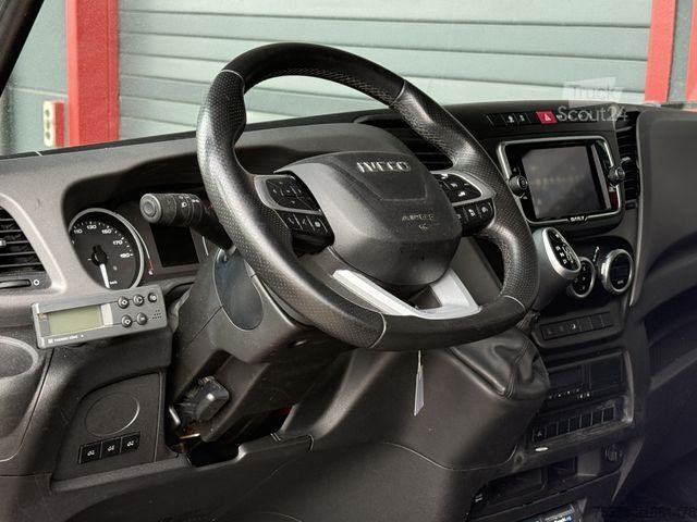 Fourgon isotherme frigorifique IVECO Daily 70C18 72C18 ACC NAVI ThermoKing V-500 MAX
