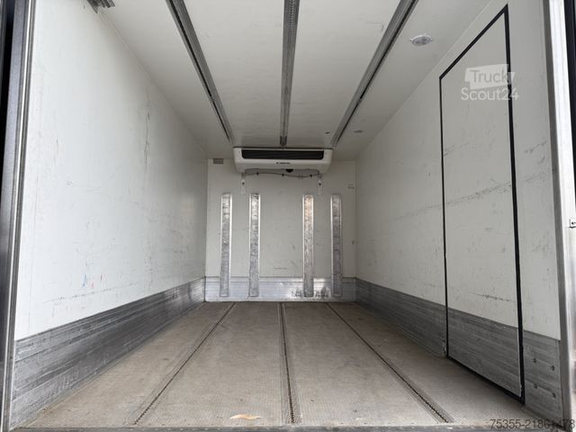 Fourgon isotherme frigorifique IVECO Daily 70C18 72C18 ACC NAVI ThermoKing V-500 MAX