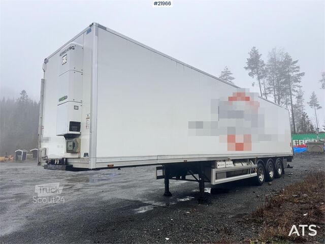 Matkalaukku HFR Cabinet with Lift Element.