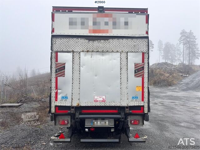 Matkalaukku HFR Cabinet with Lift Element.