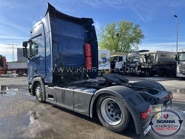 Zapreminski vučni traktor SCANIA R 460 A4x2EB / Hubsattelkupplung