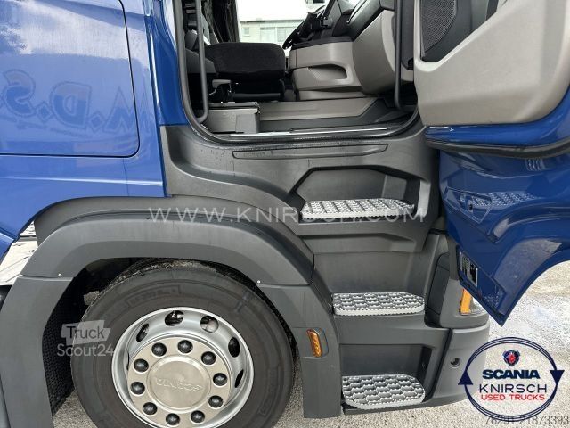 Zapreminski vučni traktor SCANIA R 460 A4x2EB