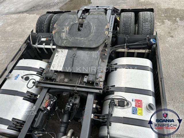 Zapreminski vučni traktor SCANIA R 460 A4x2EB
