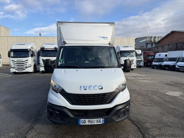 Gesloten bestelwagen Iveco daily 35-160