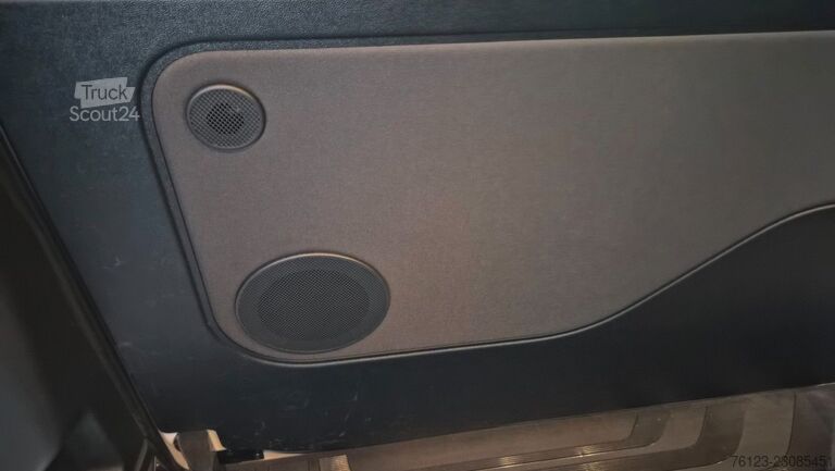 Minibus MERCEDES-BENZ Sprinter 315 VIP Mobility 23 Airline Stock