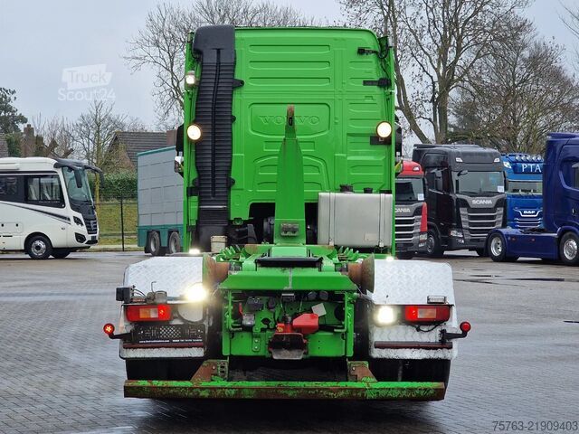 Система за рамо с кука Volvo FH 16.750 Globetrotter XL 6x2 - 20T Multilift H...