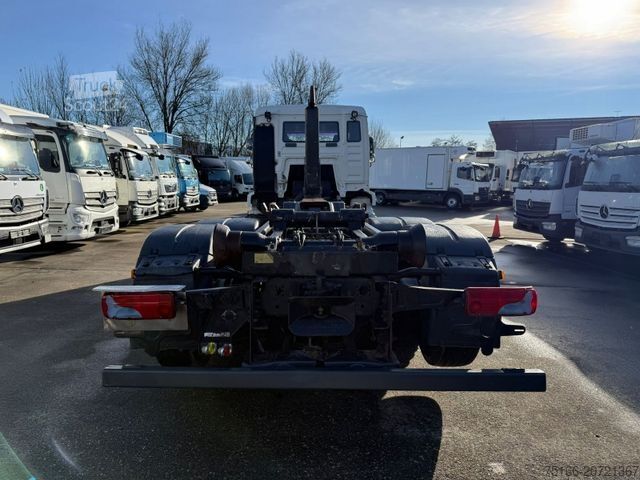 Контейнеровоз з гачком (рол-офф) MAN TGA 26.440 BL Abrollkipper*Klima*AHK*LENKACHSE