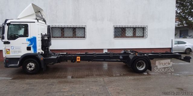 LKW-Fahrgestell MAN TGL 12.250