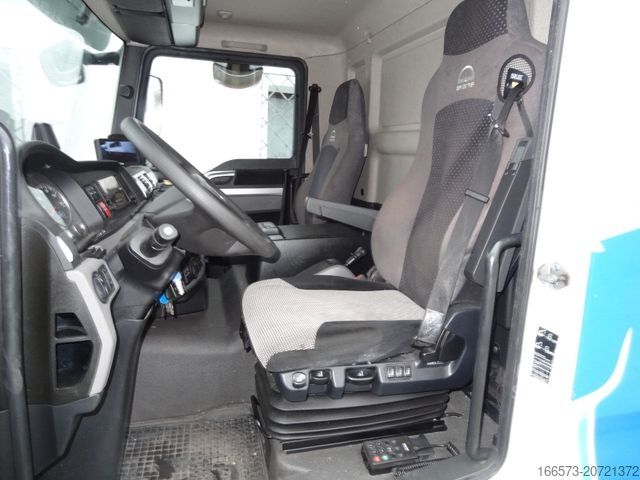 LKW-Fahrgestell MAN TGL 12.250