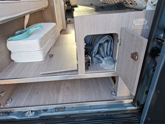 Camper van CHALLENGER V217 VIP Road Edition