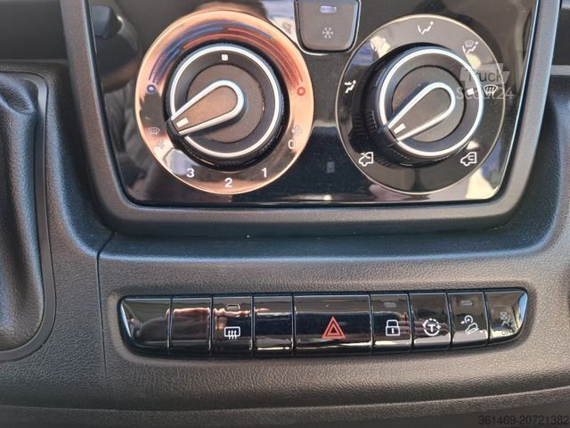 Camper van CHALLENGER V217 VIP Road Edition