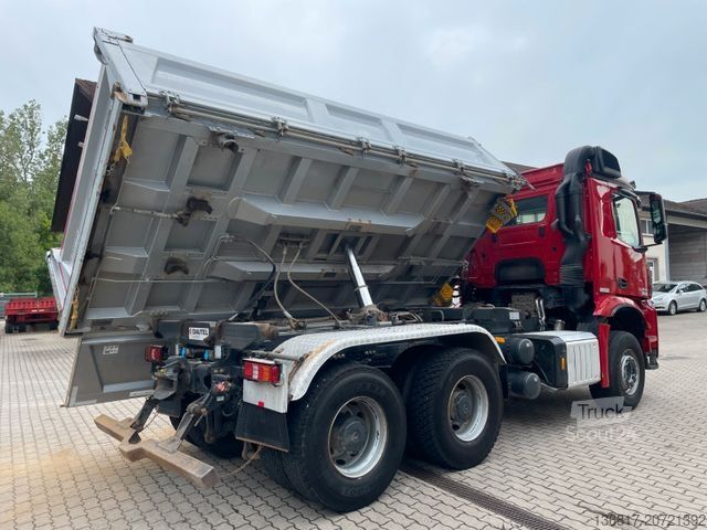 Dreiseitenkipper LKW MERCEDES-BENZ Arocs 2648 6x4 BB Dautel Bordmatik Retarder Shz