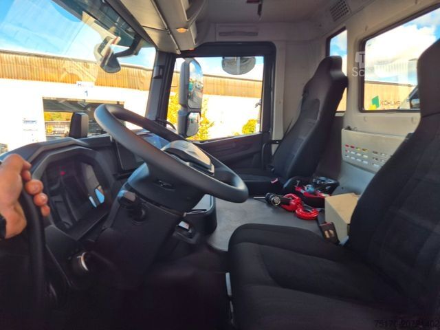 Kipper LKW IVECO AD200X46/P HR OFF Palfinger PK 12.501 Funk AHK