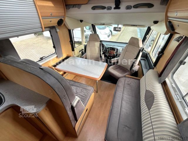 Integriertes Wohnmobil DETHLEFFS I 7270 - Hub/Festbett - - 2x Klima -