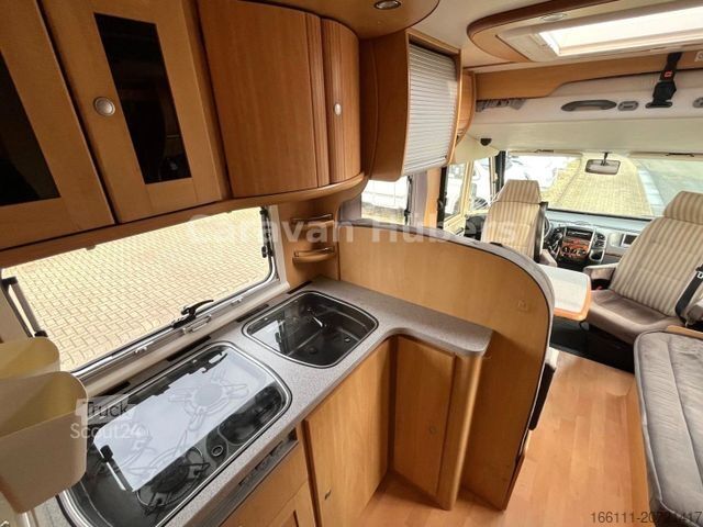 Integriertes Wohnmobil DETHLEFFS I 7270 - Hub/Festbett - - 2x Klima -