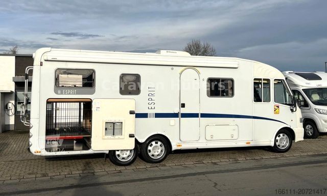 Integriertes Wohnmobil DETHLEFFS I 7270 - Hub/Festbett - - 2x Klima -
