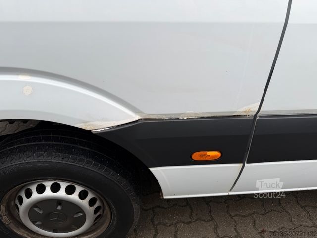 Minibuss MERCEDES-BENZ Sprinter 213 CDI 9 Sitzer 2x Klima Automatik