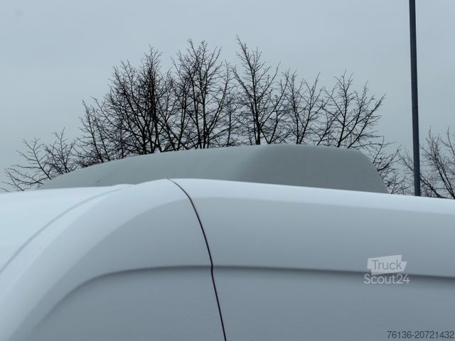 Minibuss MERCEDES-BENZ Sprinter 213 CDI 9 Sitzer 2x Klima Automatik