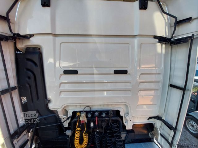 Standard SZM MAN TGX 18.500 XLX-Broken Engine-INTARDER-2 Tanks