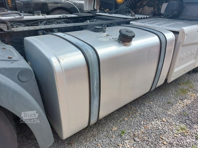 Standard SZM MAN TGX 18.500 XLX-Broken Engine-INTARDER-2 Tanks