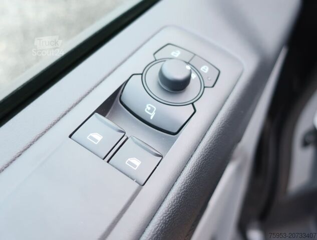 Minibus Ford Transit Custom L2 Automatik Klima 8-Sitzer