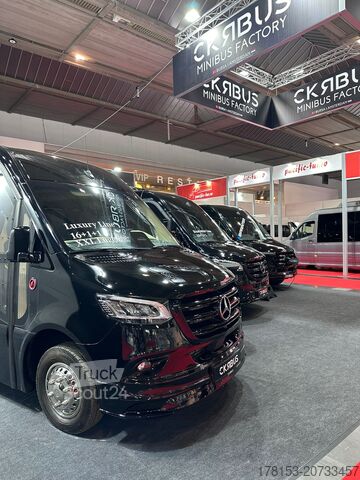 Kleinbus Mercedes-Benz eSprinter 420 RWD PRO Minibus 16 seats