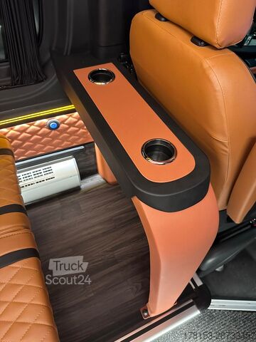 Kleinbus Mercedes-Benz eSprinter 420 RWD PRO Minibus 16 seats