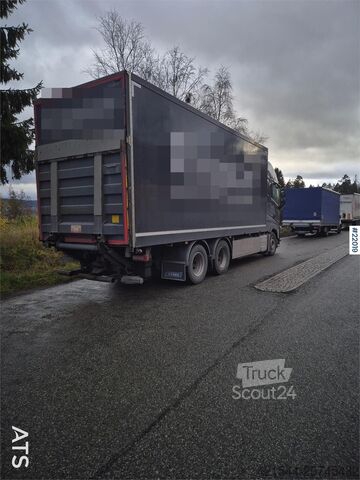 Soğutmalı/dondurulmuş taşıma Volvo FH540 6x2 box truck w/ recently replaced clutch