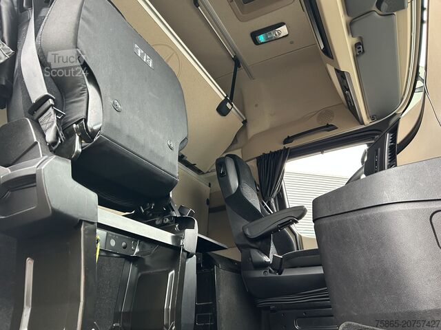 Standaard-SZM Mercedes-Benz Actros 1845 Gigaspace / Tacho V2 / Blower - PTO...