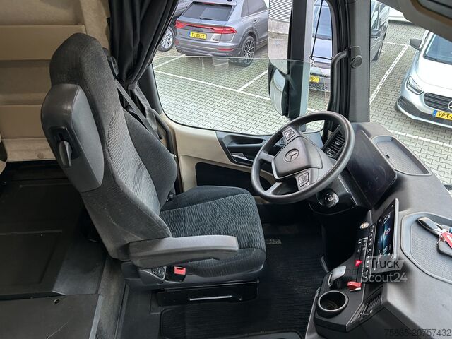 Standaard-SZM Mercedes-Benz Actros 1845 Gigaspace / Tacho V2 / Blower - PTO...