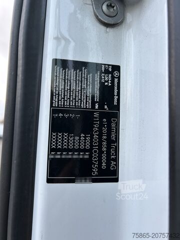 Standaard-SZM Mercedes-Benz Actros 1845 Gigaspace / Tacho V2 / Blower - PTO...