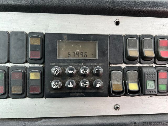 Standard-SZM Terberg YT 182 / Cummins / Allison / 2012 / Terminal Tr...