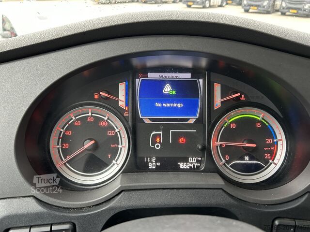 Standard-SZM DAF XF 460 FT SC / 766 dkm / New Tacho V2 / 2 Tanks...