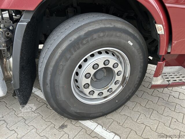 Standard-SZM DAF XF 460 FT SC / 766 dkm / New Tacho V2 / 2 Tanks...