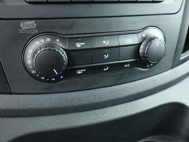 Minibus Mercedes-Benz eVito 129 Tourer PRO Lang 8_Sitze AUT DynLicht