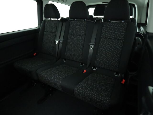 Minibus Mercedes-Benz eVito 129 Tourer PRO Lang 8_Sitze AUT DynLicht