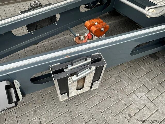 All-Terrain-Kran Böcker AHK 34/1800 MONTAGE KRAAN/KRAN/GRUA /CRANE