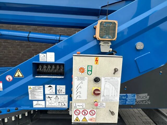 All-Terrain-Kran Böcker AHK 34/1800 MONTAGE KRAAN/KRAN/GRUA /CRANE