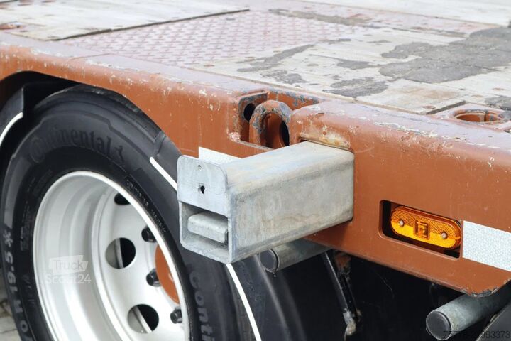 Semi-Tieflader HRD STLM 3N | 3-AXLE | SLIDING RAMPS | STEER & LIFT...